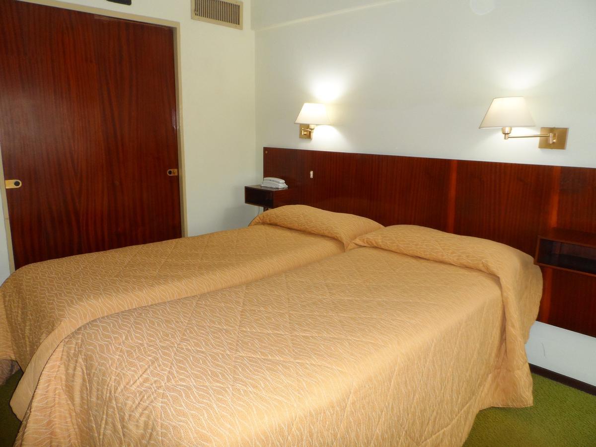 Hotel Eo Park San Clemente del Tuyú Extérieur photo